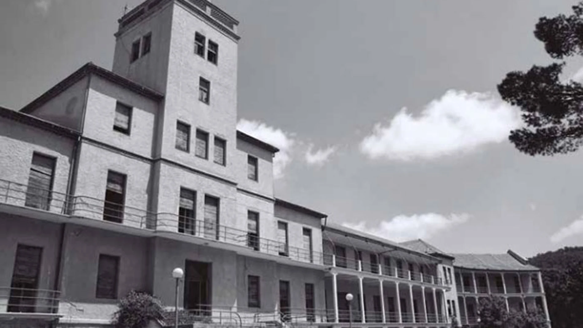 Antiguo sanatorio para tuberculosos en Sierra Espuña