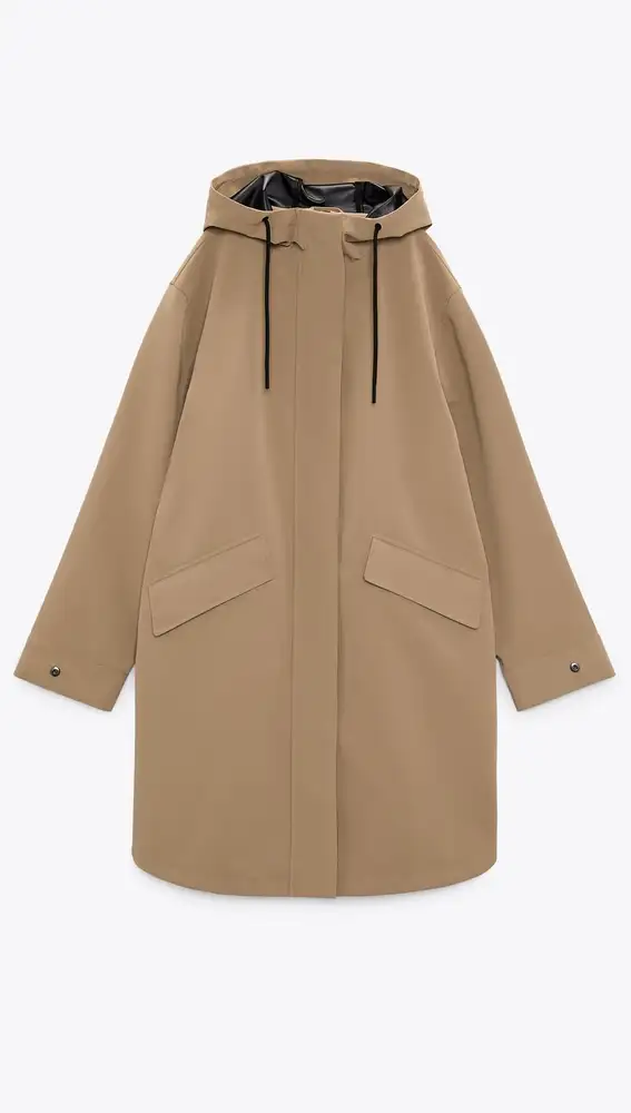 Parka engomada water and wind protection, de Zara