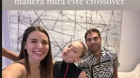 Mina Bonino y Ester Expósito