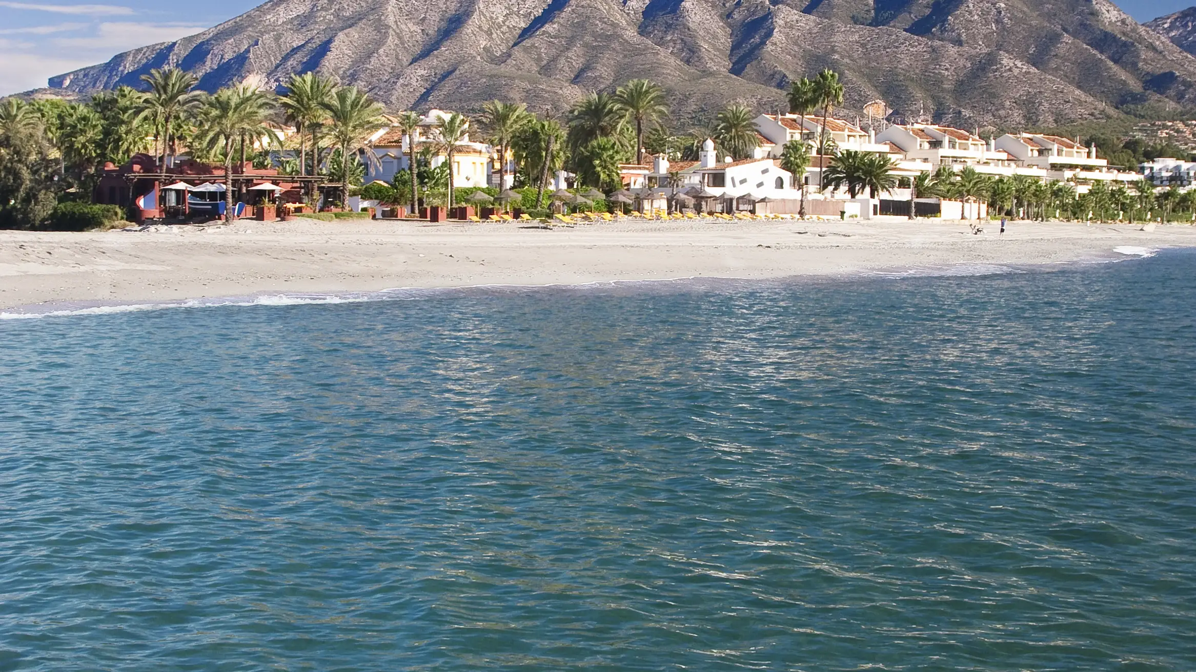 Marbella está entre el mar y la montaña