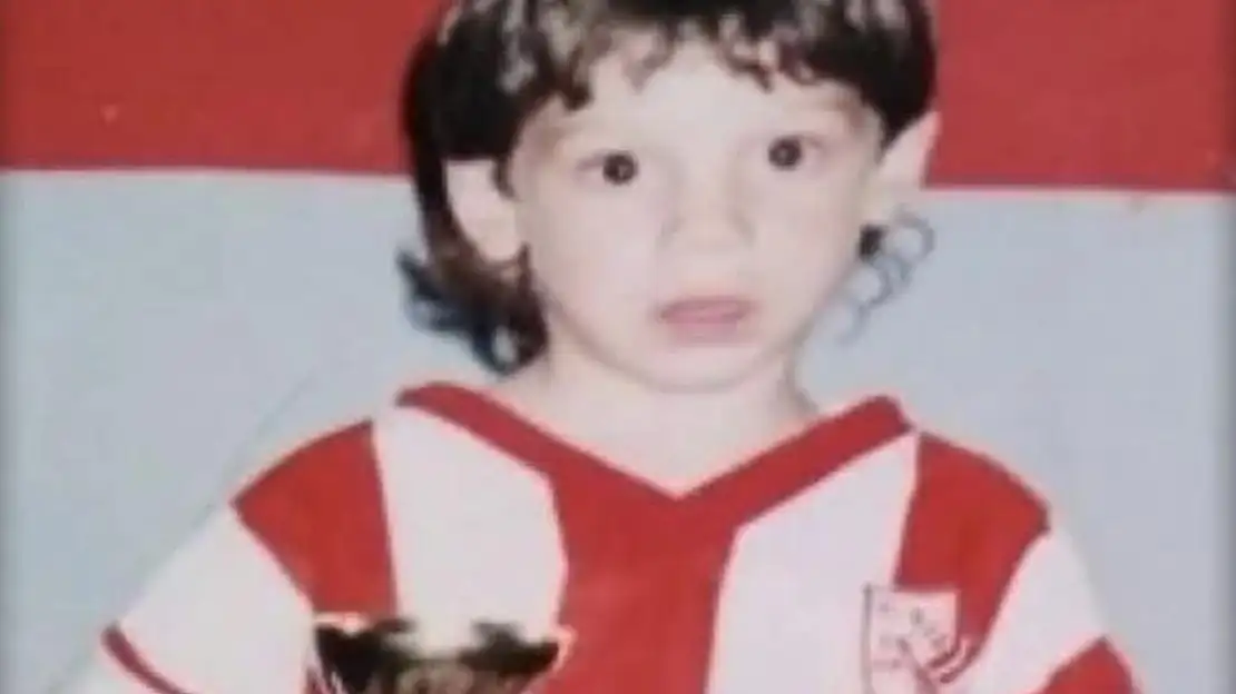 Fede Valverde con su primer Trofeo cuando tenía cuatro años