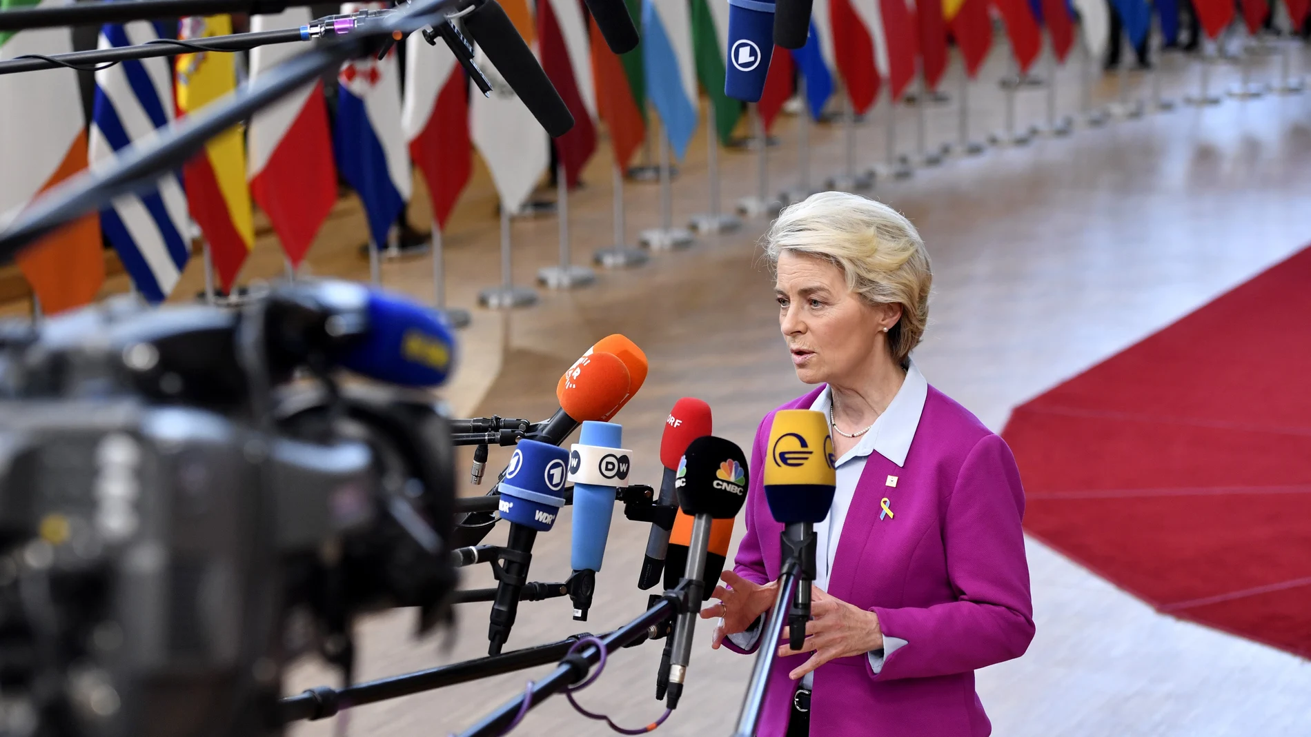 La presidenta de la Comisión Europea, Úrsula von der Leyen, en la última cumbre celebrada en Bruselas