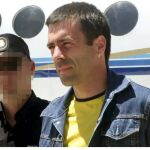 Ibon Fernández, "Susper", cuado fue entregado temporalmente a España