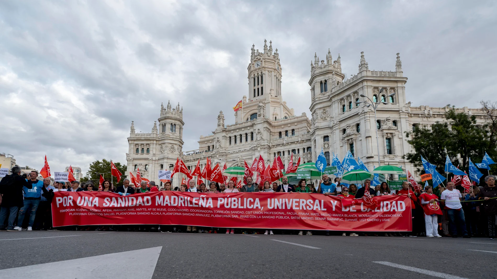 Manifestantes reclaman una sanidad madrileña pública, universal y de calidad