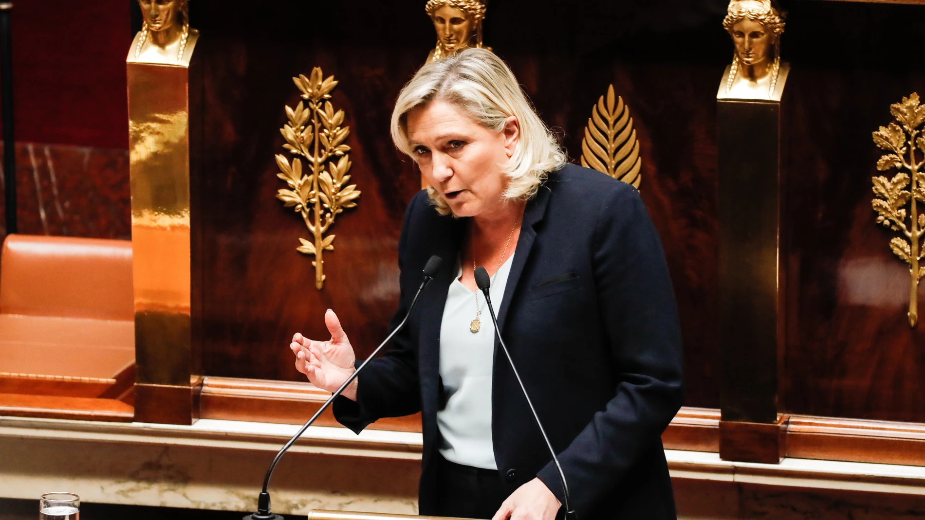 La líder de la ultraderecha francesa, Marine Le Pen, durante un debate en la Asamblea Nacional