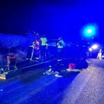 Un fallecido y al menos cuatro heridos tras la colisión de dos turismos en la CL-621 en Villamañán (León)
