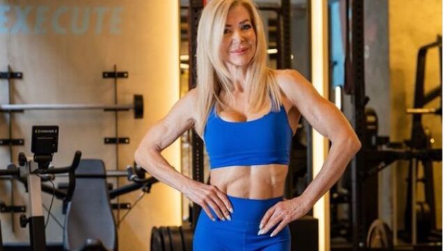 Lesley Maxwell puede presumir de un cuerpo 10 pasados los 60