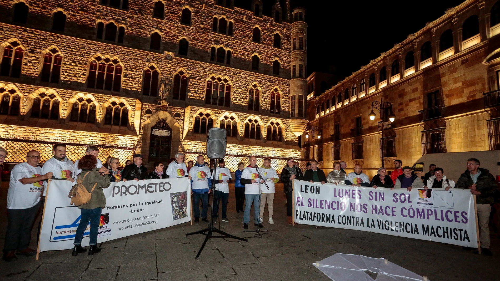 El grupo Prometeo-Hombres por la Igualdad celebra en León una rueda de hombres contra la violencia machista