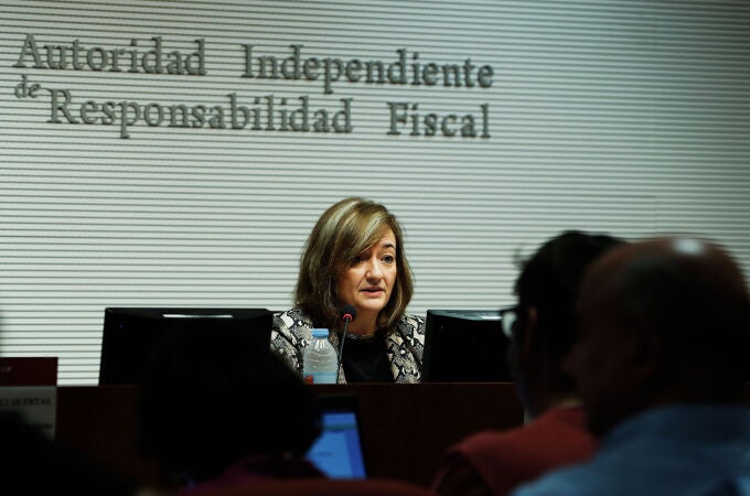 La presidenta de la Autoridad Independiente de Responsabilidad Fiscal (AIReF), Cristina Herrero, durante la presentación