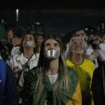 Partidarios del presidente brasileño Jair Bolsonaro asisten a una manifestación contra la censura en Sao Paulo