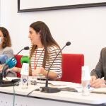 Alfonso Puncel, junto a la consellera destituida, Mmireia Mollà