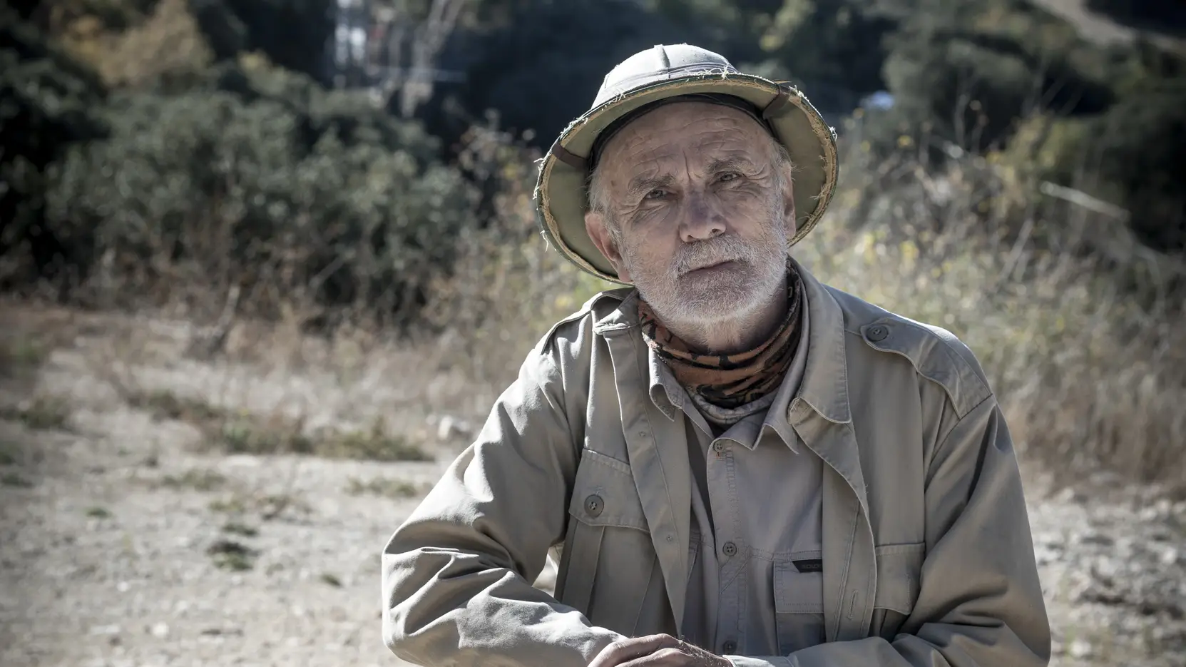 Eudald Carbonell, en la sierra de Atapuerca