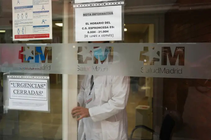 Los centros de urgencias de Madrid abren pese al boicot: el 60% de los médicos se da de baja en el día