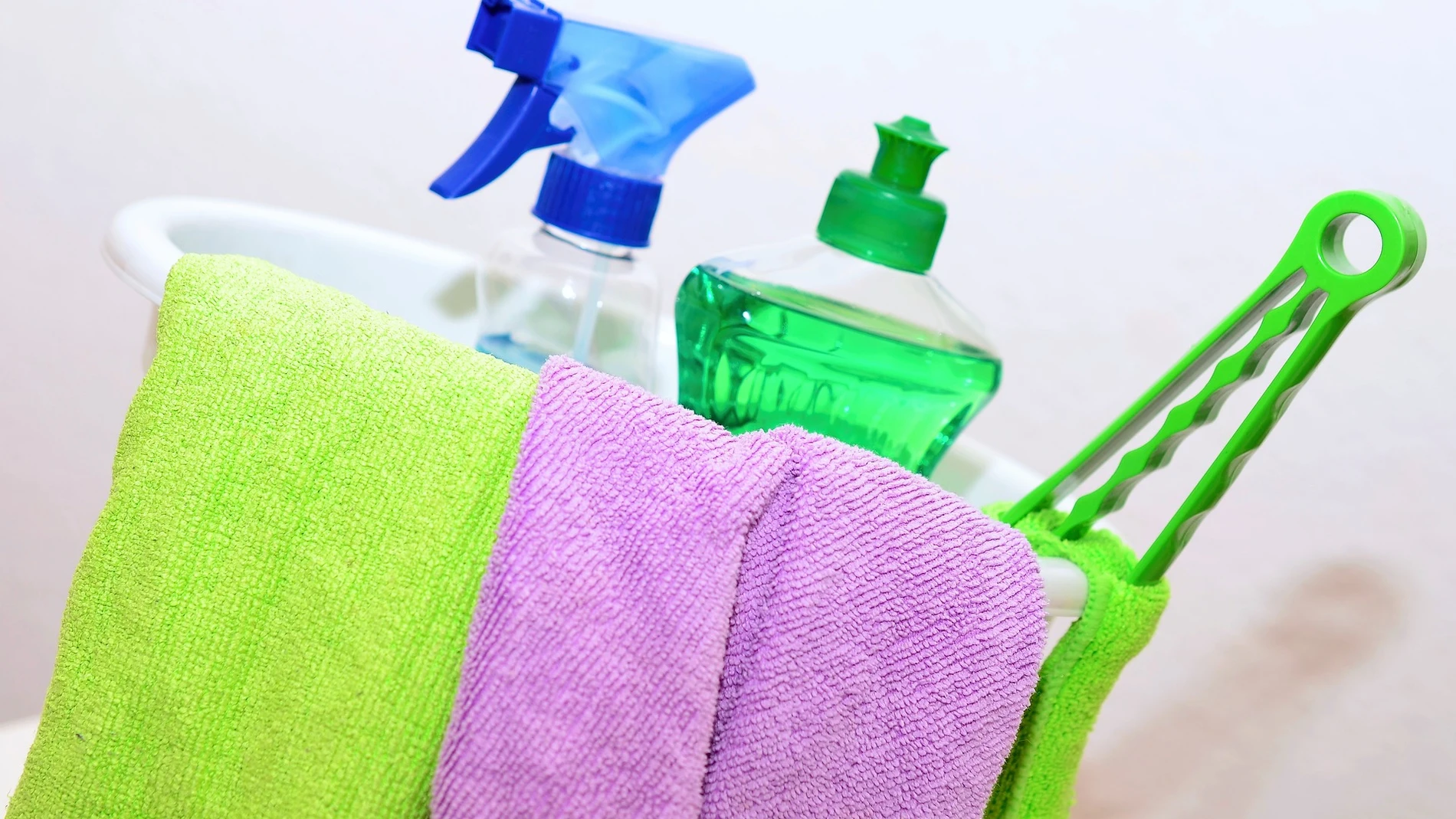 Esta es la forma correcta de desinfectar el estropajo y mantenerlo siempre  limpio