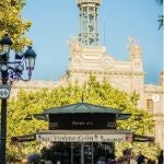 La floristería La Violeta- Lolín de Valencia estará abierta durante cinco días seguidos por Todos los Santos