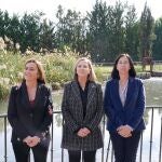La delegada del Gobierno en Castilla y León, Virginia Barcones, y la presidenta de la Confederación Hidrográfica del Duero (CHD), María Jesús Lafuente, acompañadas de la subdelegada Alicia Villar participan en una jornada técnica con alcaldes de la zona del ramal norte del canal