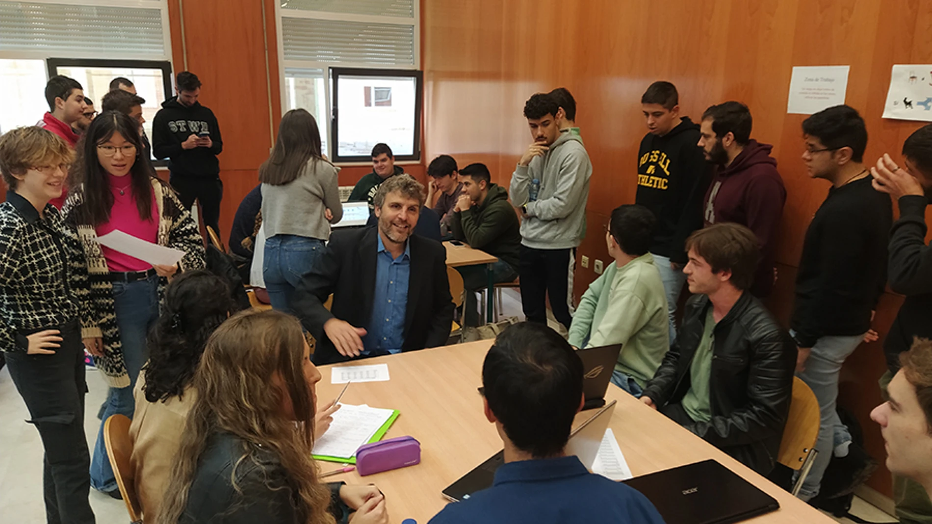El profesor de la Universidad Católica de Ávila (UCAV) y director de la Escuela de Negocios de la Universidad, Ricardo Reier, participa en el proyecto de la Universidad de Valladolid