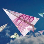 Las directrices 2030 de la Unión Europea encarecen tanto los combustibles de la aviación comercial que en unos años los precios de los billetes serán inaccesibles para la mayoría