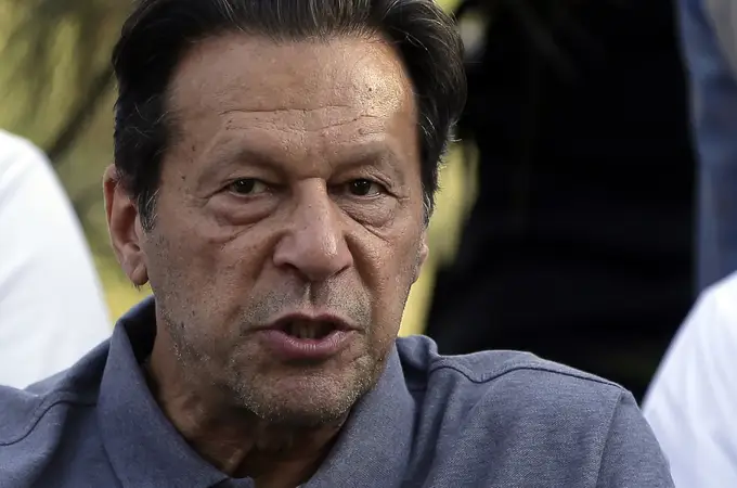 Imran Khan, el ex primer ministro de Pakistán, sufre un intento de magnicidio 