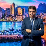 El presidente de la Diputación de Alicante, Carlos Mazón, ha pedido "ambición" política para impulsar medidas que permitan "seguir creciendo" en datos hoteleros y no solo permitan llegar al 90 % de los números de 2019