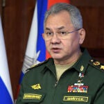 El ministro de Defensa ruso, Sergei Shoigu, pronuncia un discurso durante la Reunión Ampliada de la Junta del Ministerio de Defensa