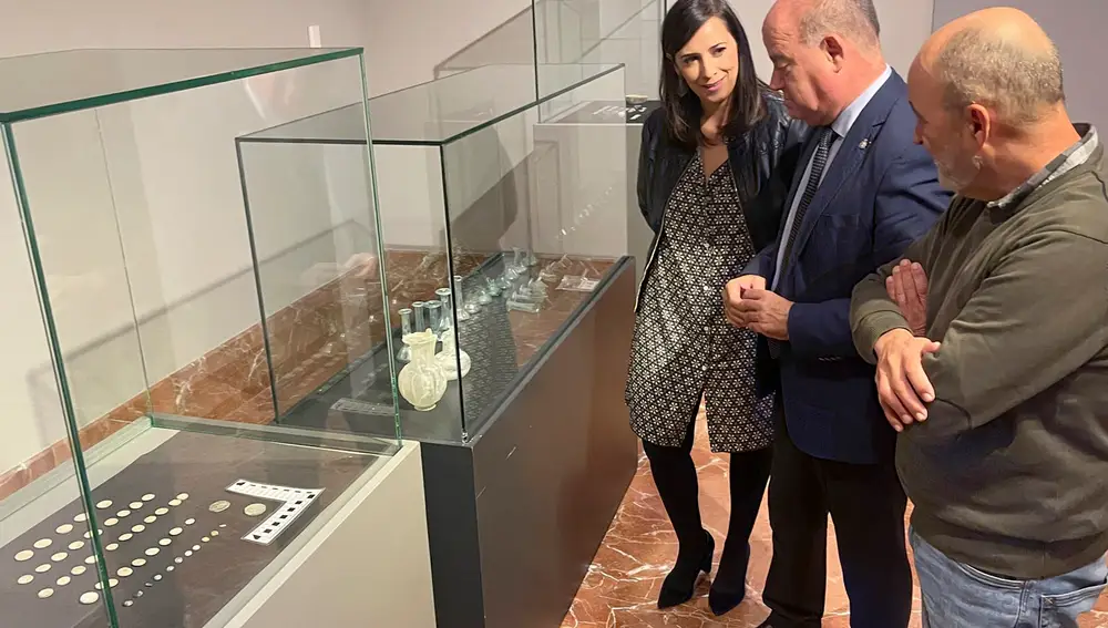 Restos encontrados en Antequera (Málaga), que forman parte de una necrópolis romana formada por 54 enterramientos de los siglos I y II d.C.AYUNTAMIENTO DE ANTEQUERA (Foto de ARCHIVO)05/10/2022