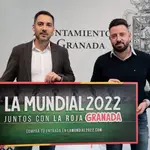 Eduardo Castillo, concejal responsable de Gegsa, empresa municipal que gestiona el Palacio de Deportes; y Jorge Serradilla, responsable de la empresa promotora “Magic4you”