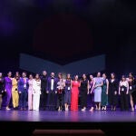 Foto familia tras finalizar la celebración de la IX Gala de Círculo Rojo en el Teatro Auditorio de Roquetas de Mar, a 11 de noviembre de 2022 en Almería (Andalucía, España). Los IX Premios Editorial Círculo Rojo han superado las expectativas de los más de 1400 asistentes que se han congregado para disfrutar de este encuentro marcado por el "amor a la cultura".12 NOVIEMBRE 2022Rafael González / Europa Press12/11/2022