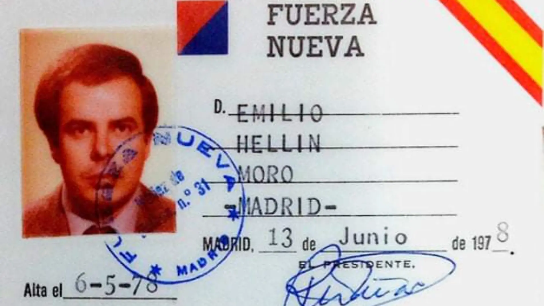 El carné de Emilio Hellín como miembro de Fuerza Nueva