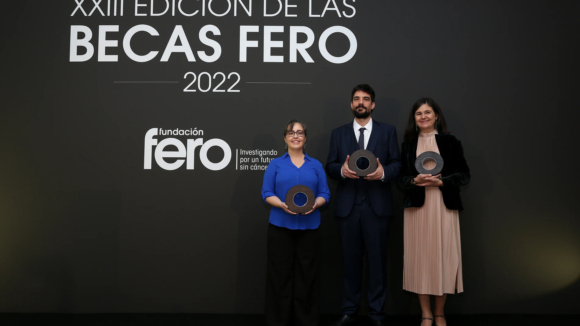Los galardonados con las becas FERO 2022: Alicia González-Martín, Juan Miguel Cejalvo y Ainhoa San Martín