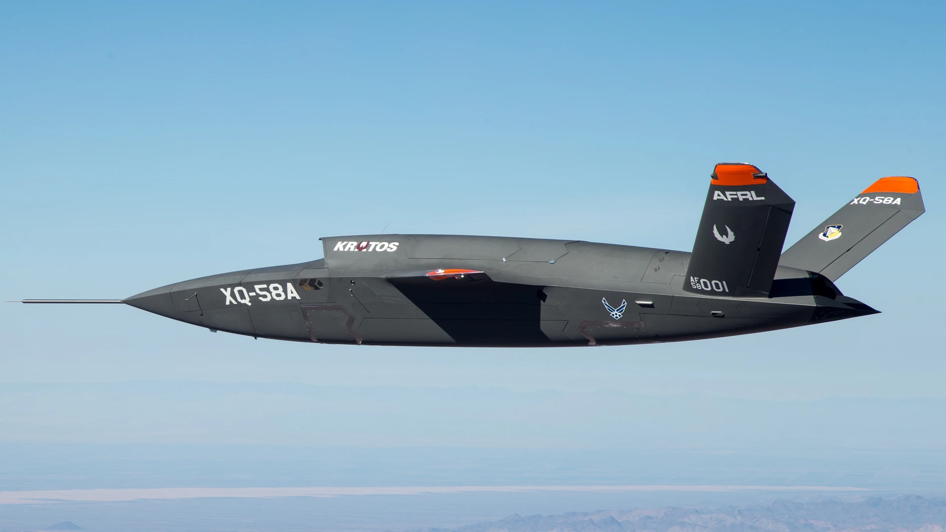 Imagen del XQ-58A Valkerie en vuelo