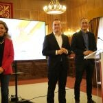 El presidente de la Diputación de Zamora, Francisco José Requejo, y el diputado Emilio Fernández presentan el programa del IV Congreso Silver Economy.