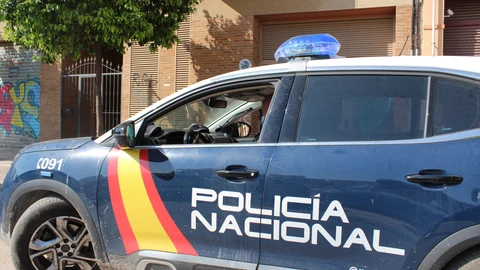 Detenida en la calle ebria e inconsciente tras pegar a su hija de 6 años