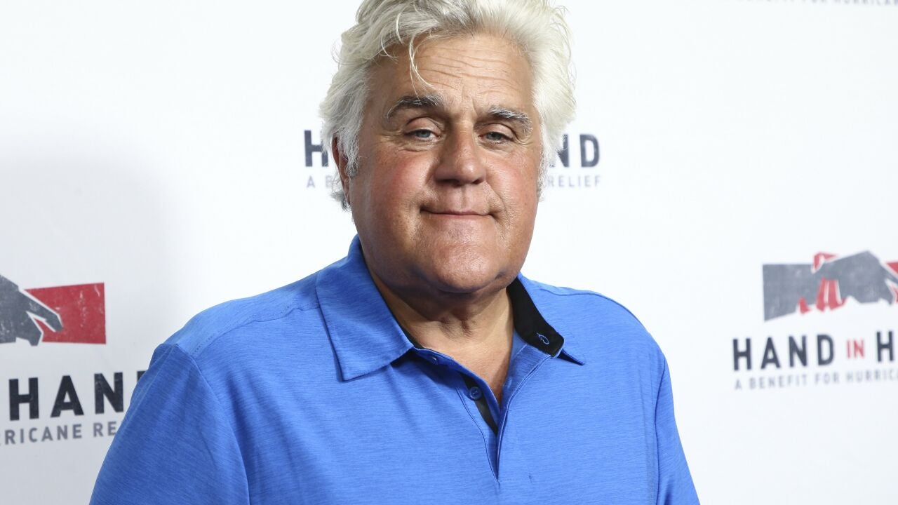 Jay Leno sobrevive a la explosión de uno de sus coches en Los Ángeles