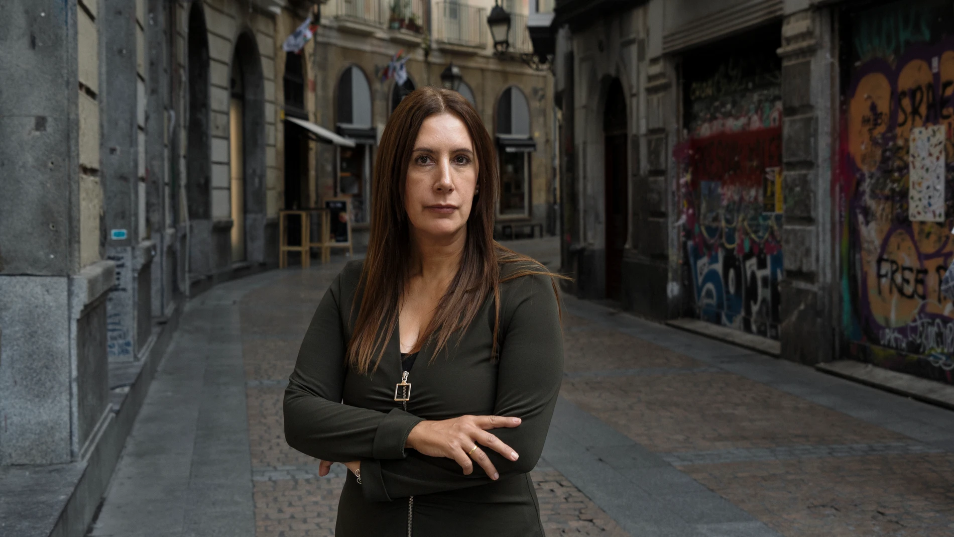 Dolores Redondo regala a Bilbao la novela que, asegura, le prometió