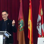 El Premio Nobel de la Paz 2017, Carlos Umaña, pronuncia en la UBU la conferencia "El desarme nuclear humanitario: un imperativo global urgente y posible"