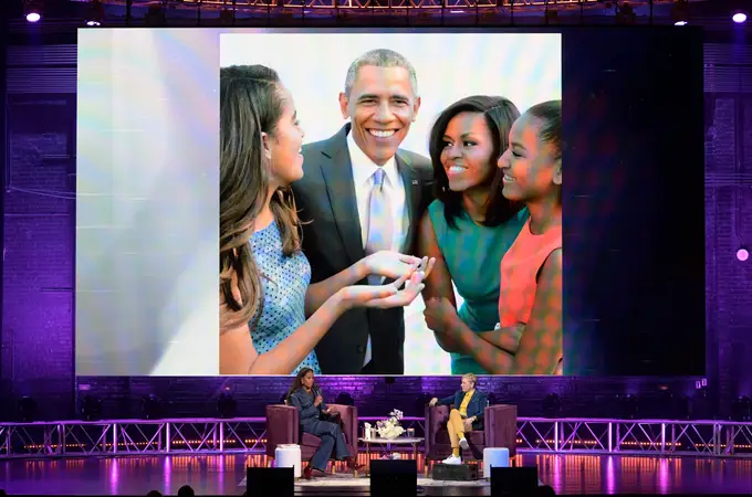 Michelle Obama comparte sus inseguridades en su último libro 