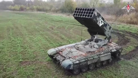 Moscú moviliza lanzacohetes pesados TOS-1A capaces de disparar una de las armas más destructivas