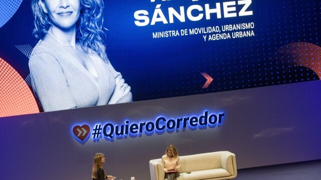 La ministra de Transportes, Movilidad y Agenda Urbana, Raquel Sánchez, interviene durante la celebración del VI acto empresarial por el Corredor Mediterráneo