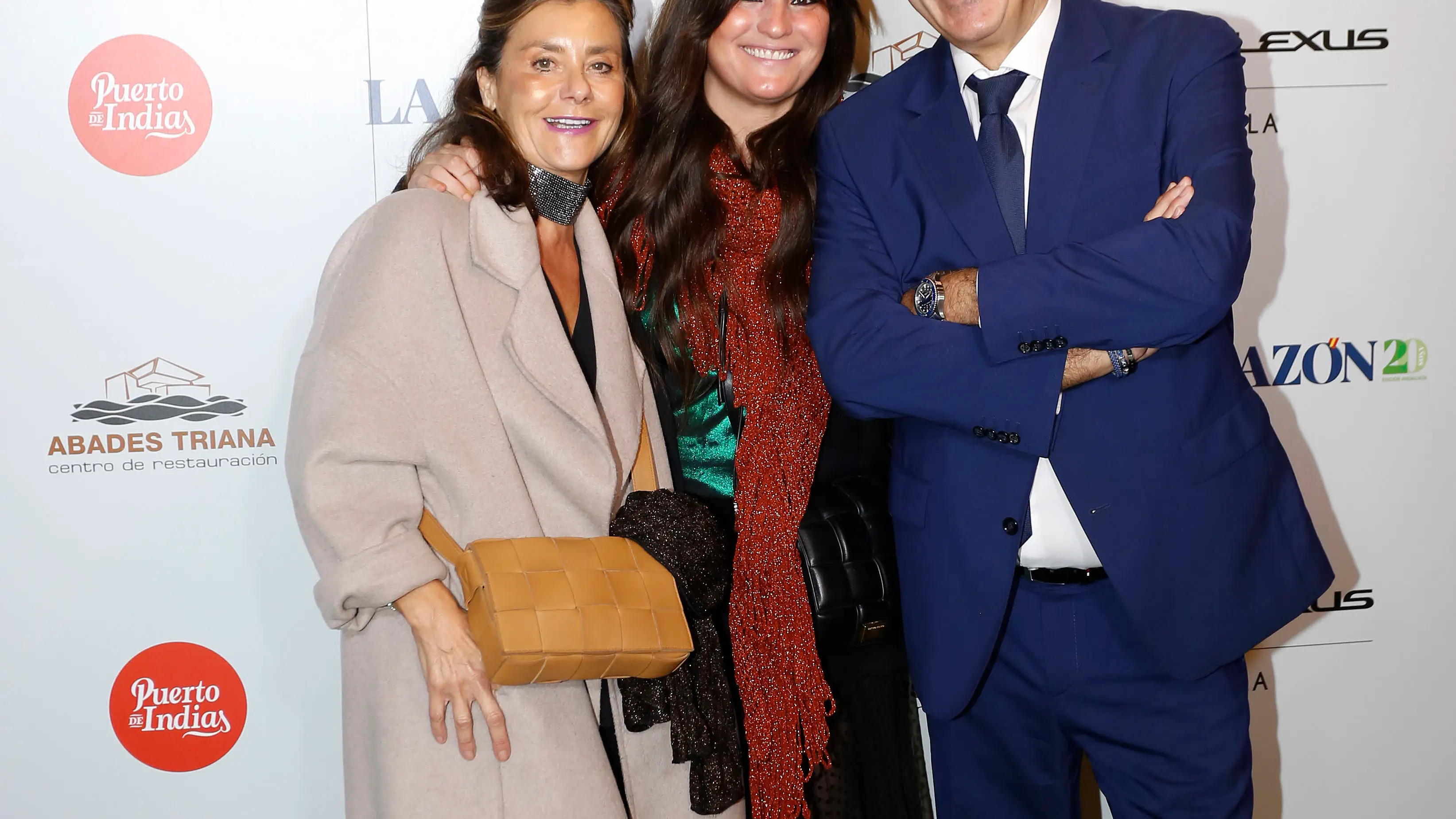 María Hernández, Dina Hurtado y Manuel Torres