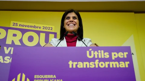 La portavoz de ERC, Marta Vilalta, durante la rueda de prensa