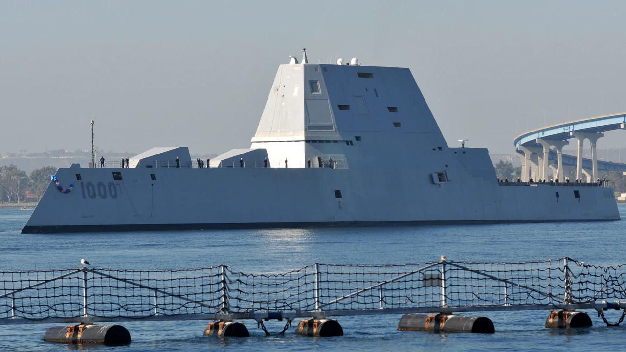 ¿Por qué el USS Zumwalt, el "destructor más avanzado del mundo", se considera un fracaso de la Armada estadounidense?