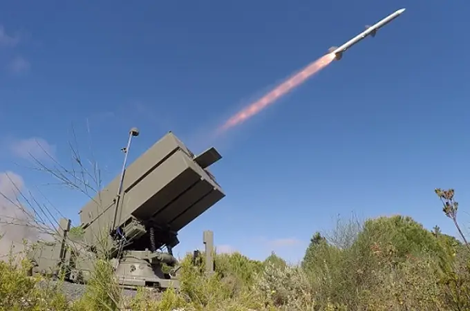 Defensa tramita la compra de una nueva batería del sistema de misiles Nasams para el Ejército del Aire