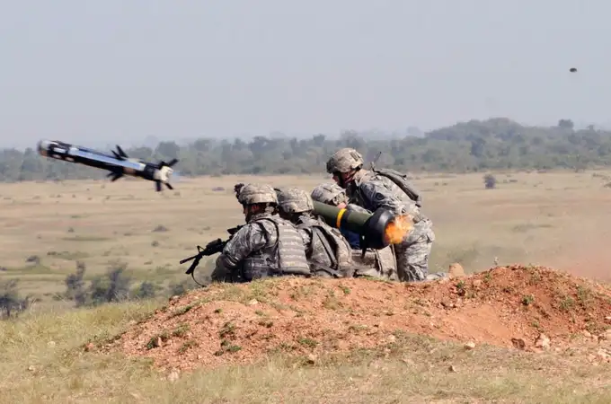 El sistema anticarro Javelin y el antiaéreo Stinger se unen para atacar drones, aviones y misiles 