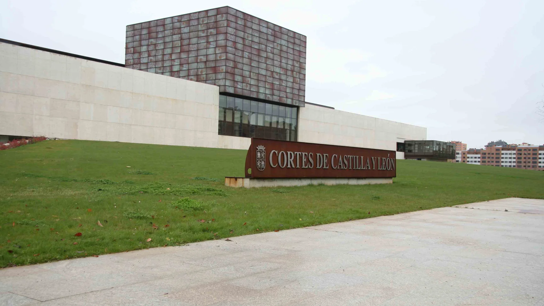Exterior de las Cortes de Castilla y León