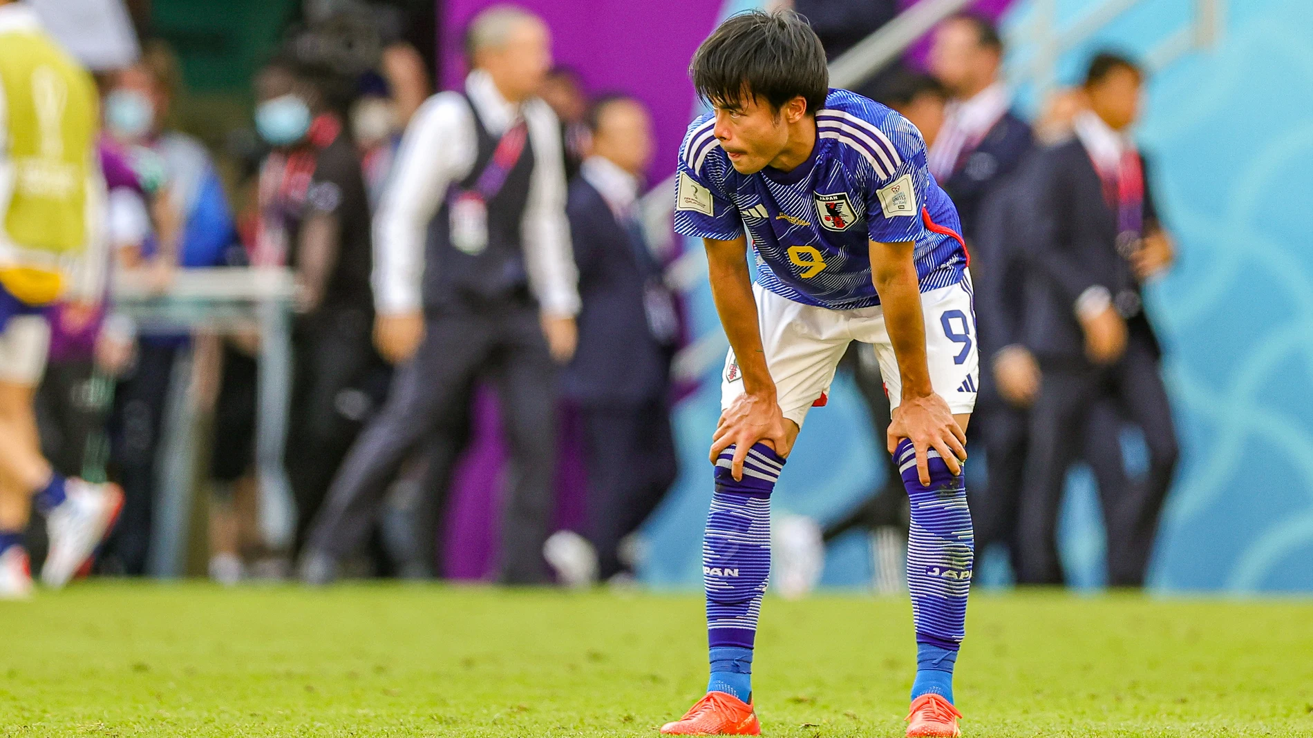 Kaoru Mitoma es el jugador de Japón más peligroso, según Miguel Ángel Lotina