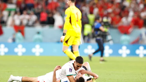 Los jugadores de Marruecos celebran la victoria contra Bélgica, en el Grupo F del Mundial de Qatar
