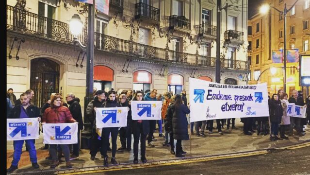 Manifestación de apoyo a los presos etarras (Etxerat)