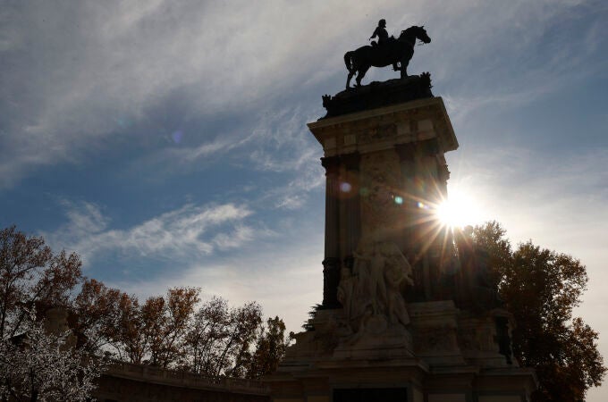 Vista de una escultura este miércoles en el parque del Retiro de Madrid