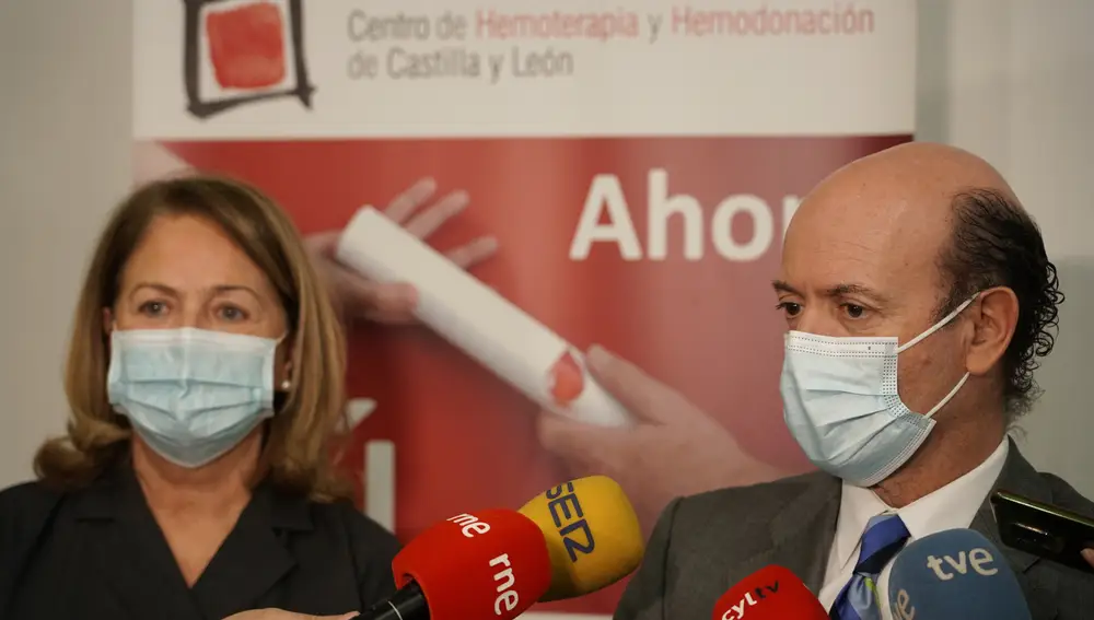 El viceconsejero de Asistencia Sanitaria, Planificación y Resultados en Salud, Jesús García-Cruces Méndez, hace balance de la actual situación del Banco de Sangre en Castilla y León